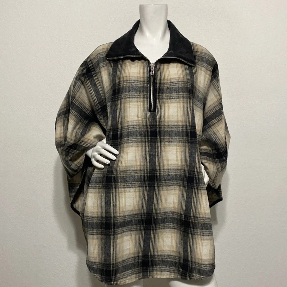 Blank NYC Women's Check Plaid Zip Quarter Zip Faux Leather Collar Poncho Cape OS